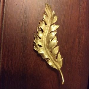 Vintage Leaf Brooch/Pin